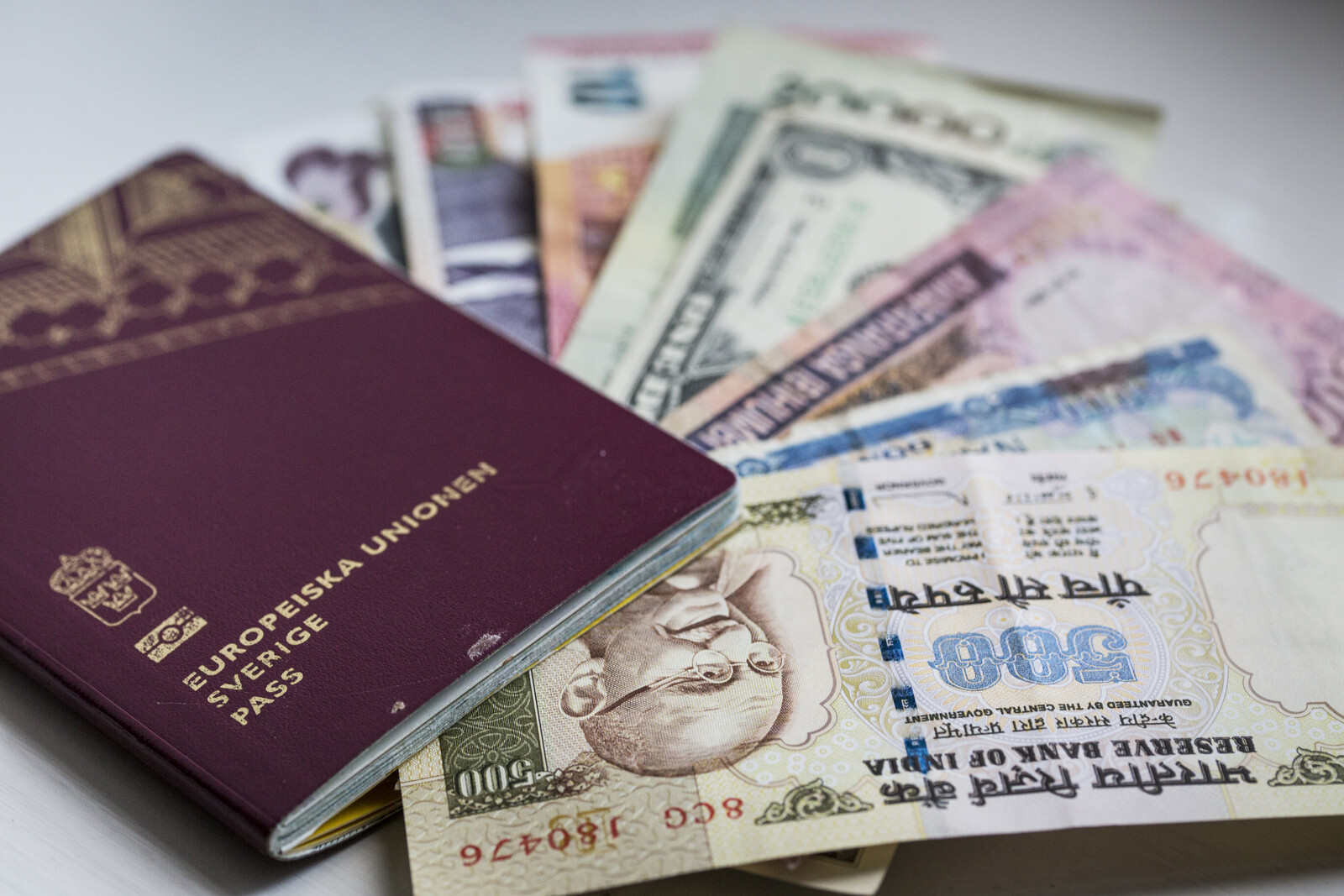 Swedish Krona Leads G10 Currencies in Performance This Year