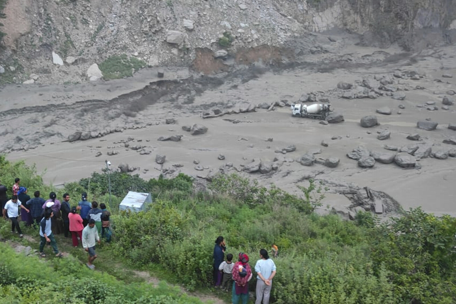 Eight Dead, 31 Missing After