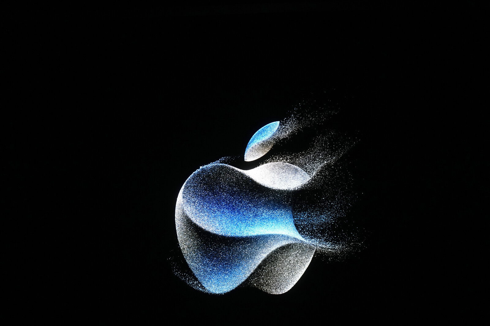 France Fines Apple 150 Million Euros for Competition Violations