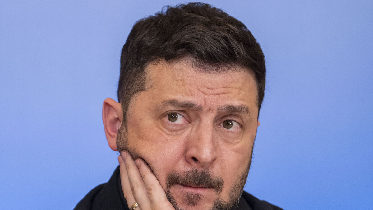 Zelensky sends delegation to the