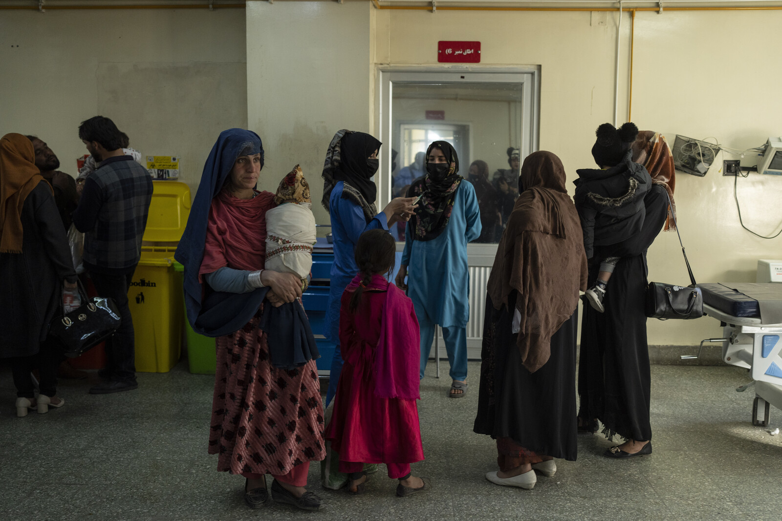 Who Warns 10 Of Afghans May Lose Healthcare Due To Us Aid Cuts