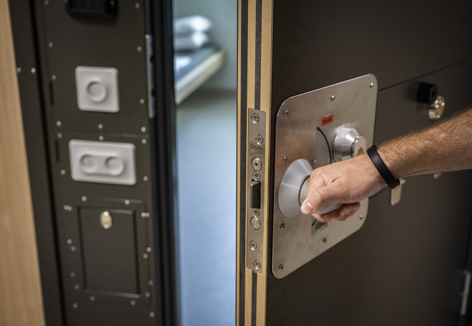 Unions Express Concerns Over Prison Staffing and Safety Risks
