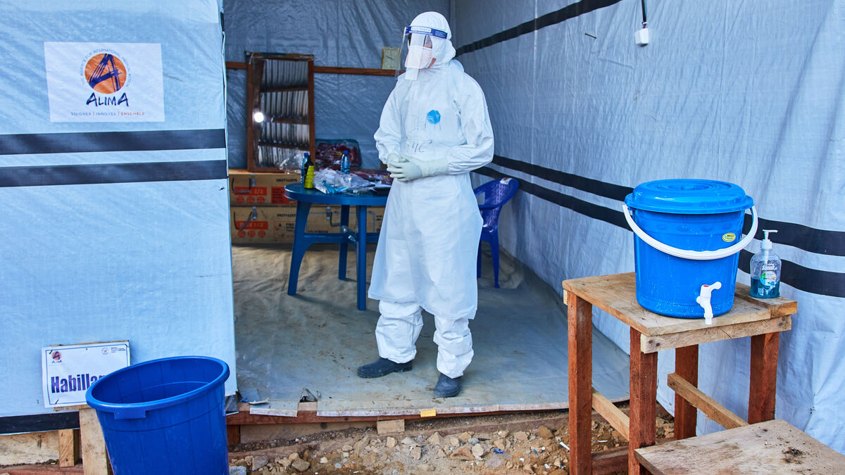 American aid worker in Congo-Kinshasa tests positive for Ebola, CDC says