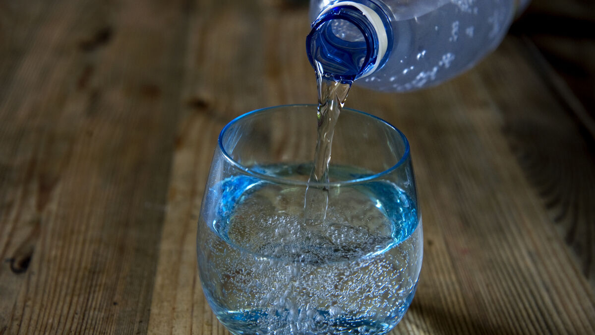 Municipalities buy emergency water, condemned