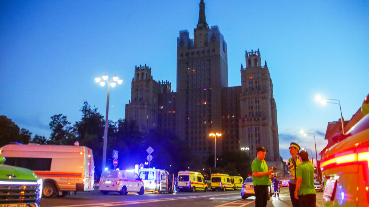 Three killed, 21 injured in