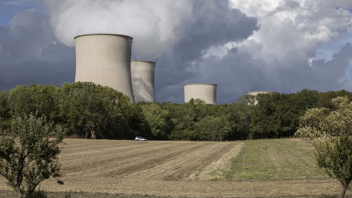 Heat and drought strain Europe’s nuclear power plants, forcing shutdowns in Hungary, Romania and France