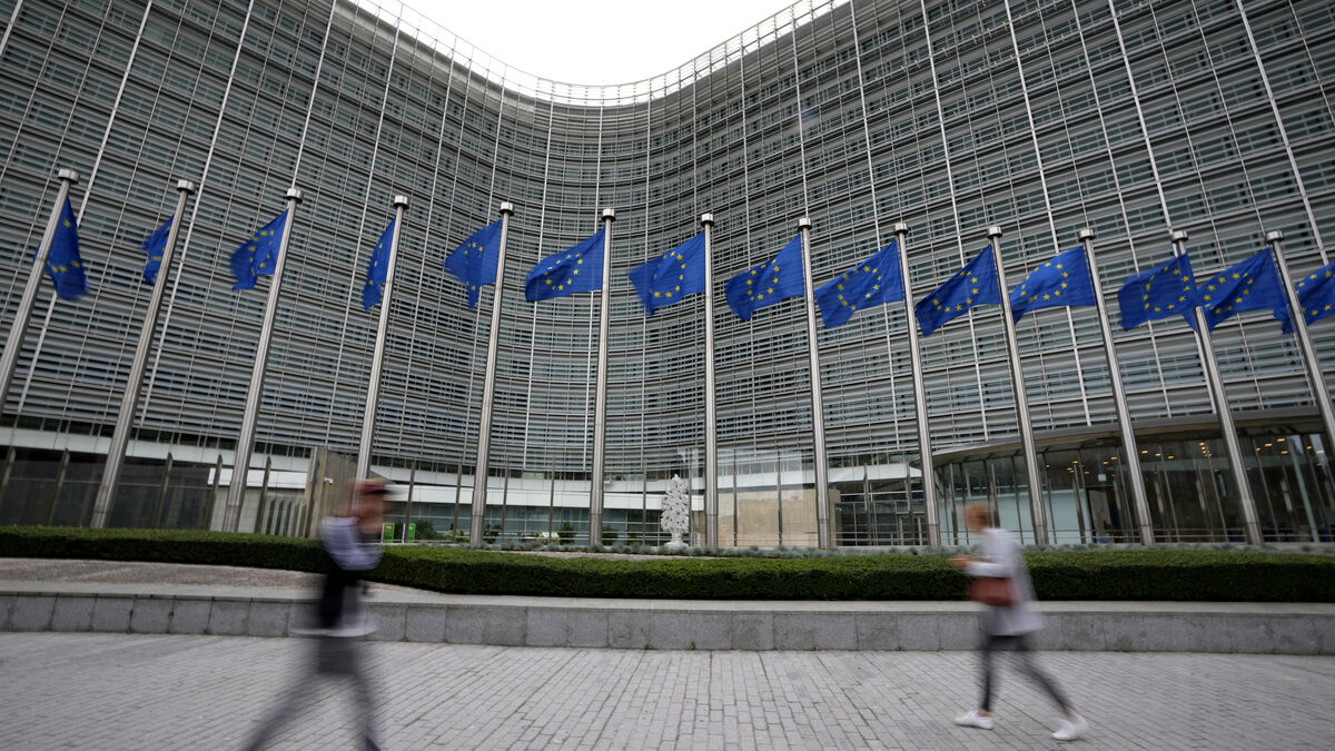 EU warns Sweden over delayed directives, threatens court action