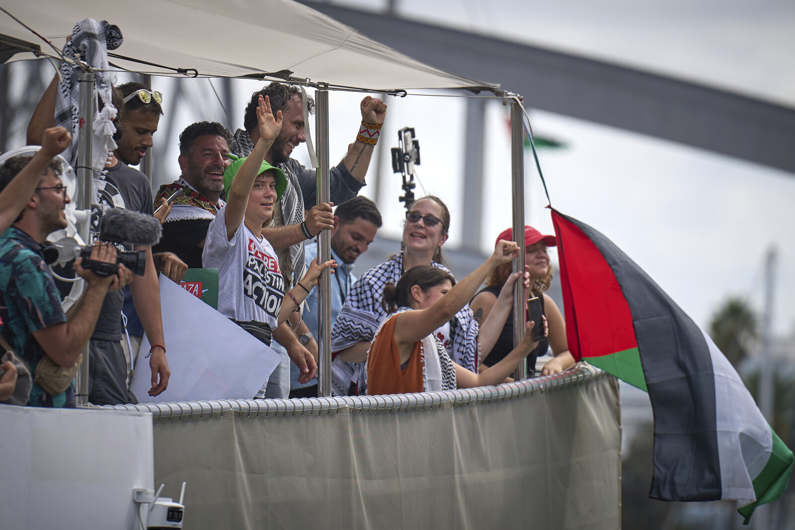 Thunberg Convoy Representatives Meet with Hamas in Algeria