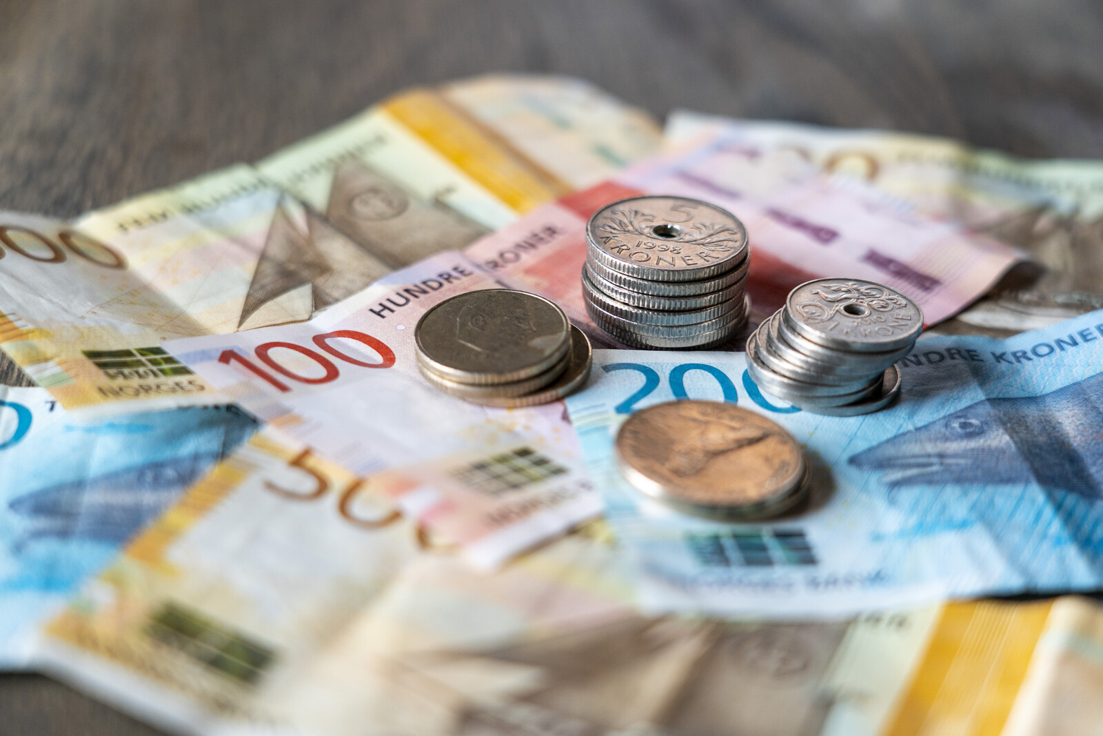 DNB Bank Error Leads to Triple Payments for Some Norwegians