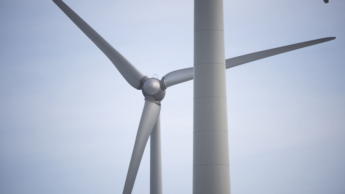 Amazon secures wind power for Swedish data centres from four farms