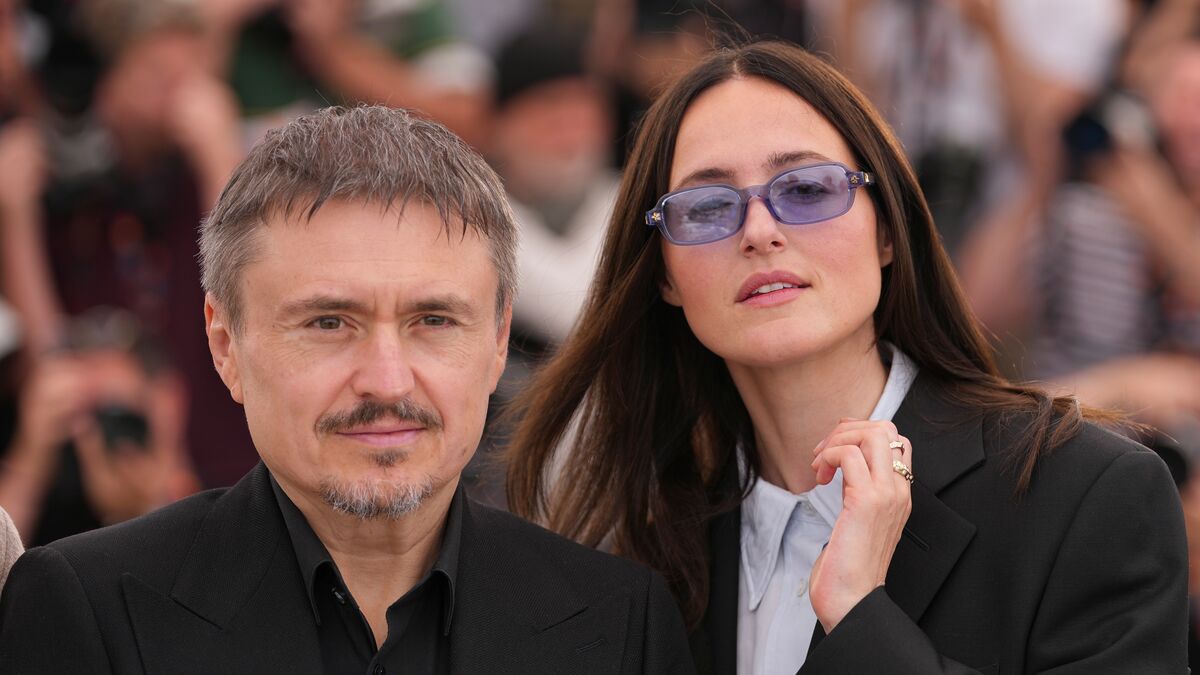 Skarsgård's daughter in controversial film at Cannes