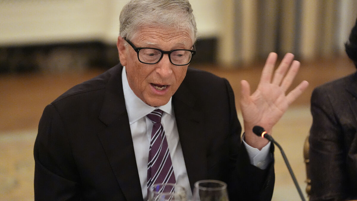 Dousa Responds to Gates' Criticism on Sweden's Aid Budget Shift