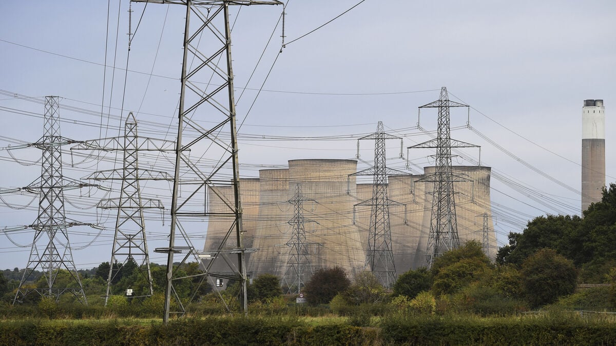 Iranian hackers shut down UK power plant, report says