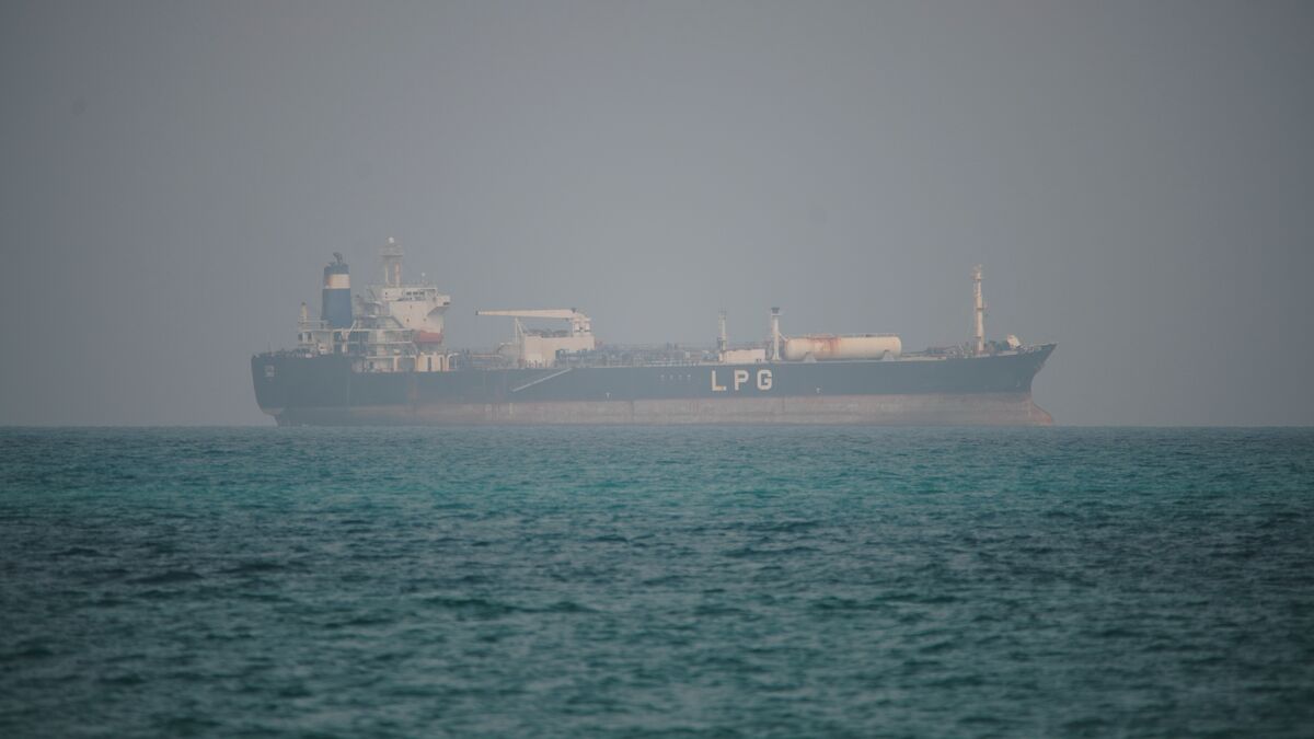 Somali pirates suspected of boarding