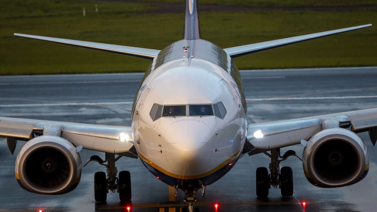 Cigarette Balloons Halt Air Traffic