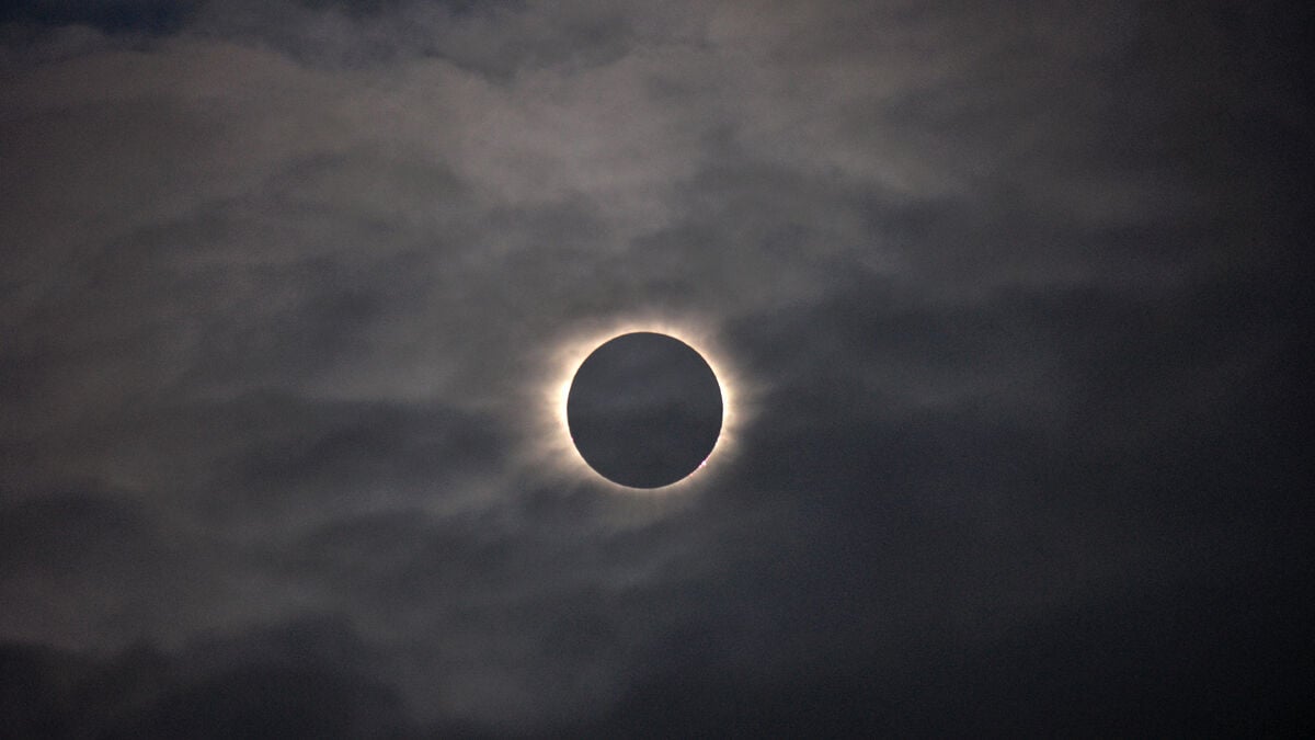 NASA rents entire Spanish village for solar eclipse viewing