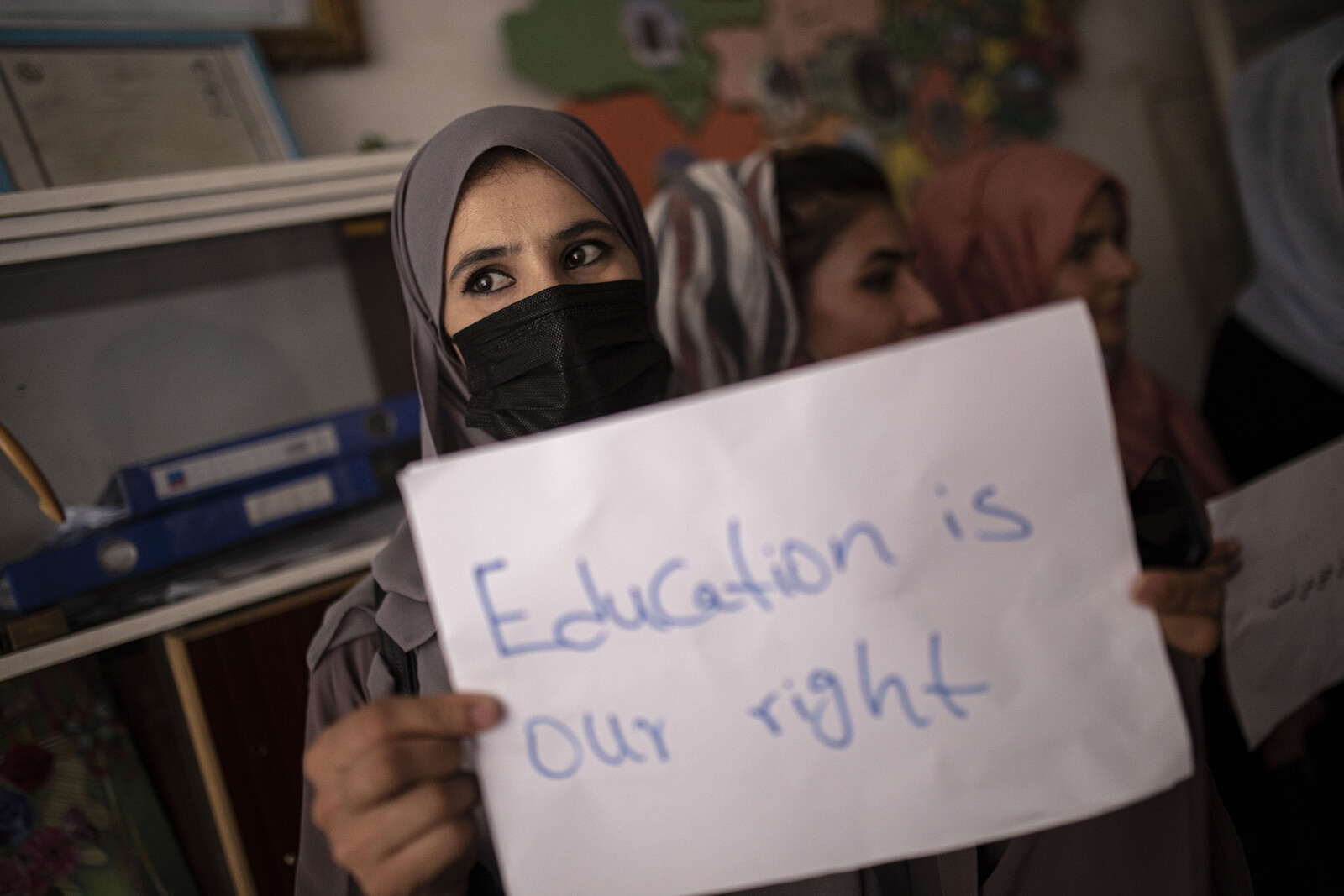 Taliban bans women from medical