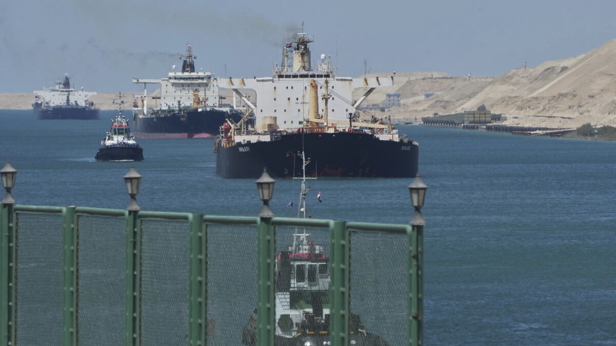 Iran hints another strait could