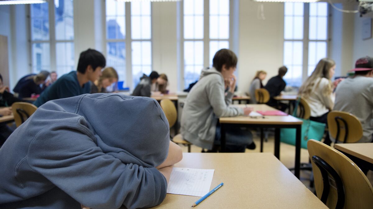 After one year: Weak school results became even weaker