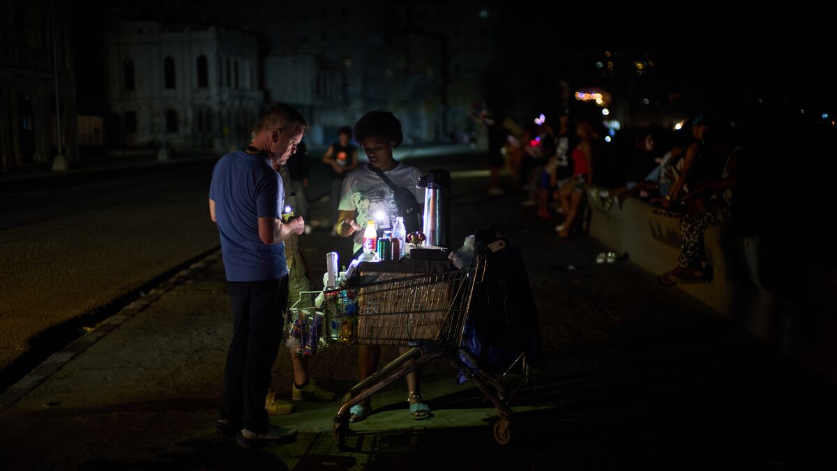 New nationwide power outage hits