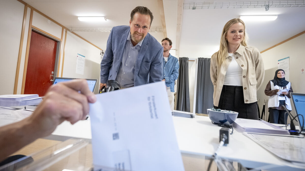 Record number of early votes cast on Sweden’s first day of early voting