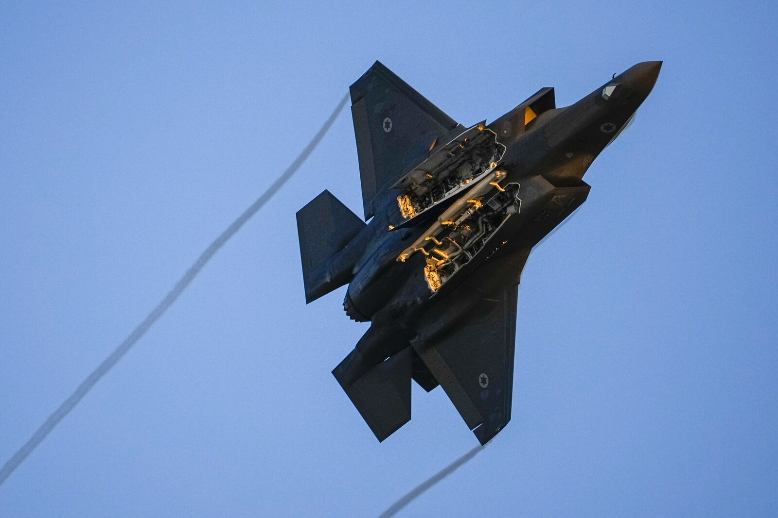 Trump Plans Major Saudi Arms