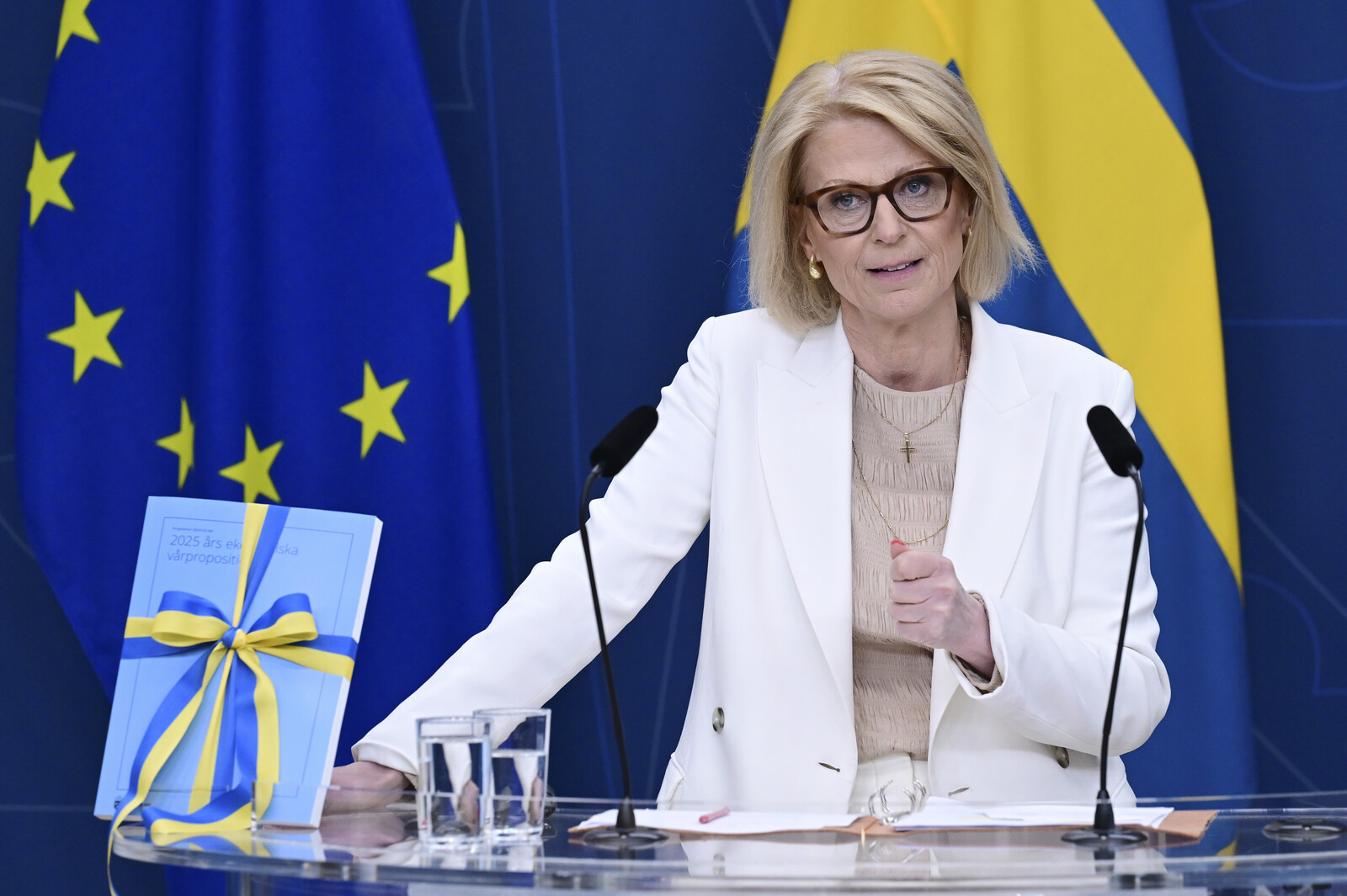 Government Cautions on Economic Risks