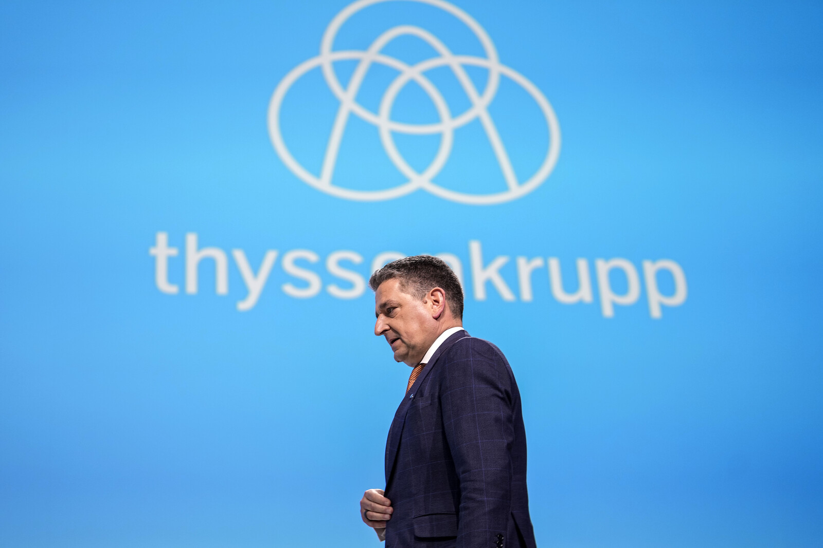 Thyssenkrupp to Restructure Amid Ongoing Crisis