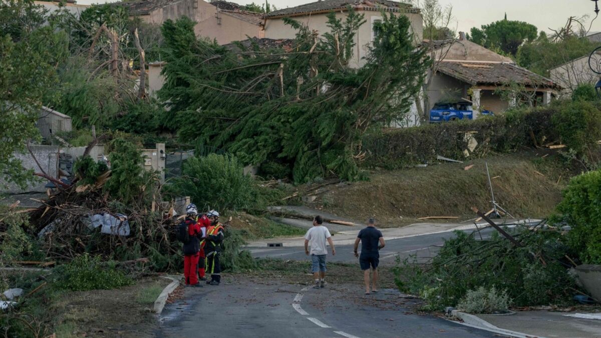 Violent tornado causes major damage and injures dozens in southwestern France