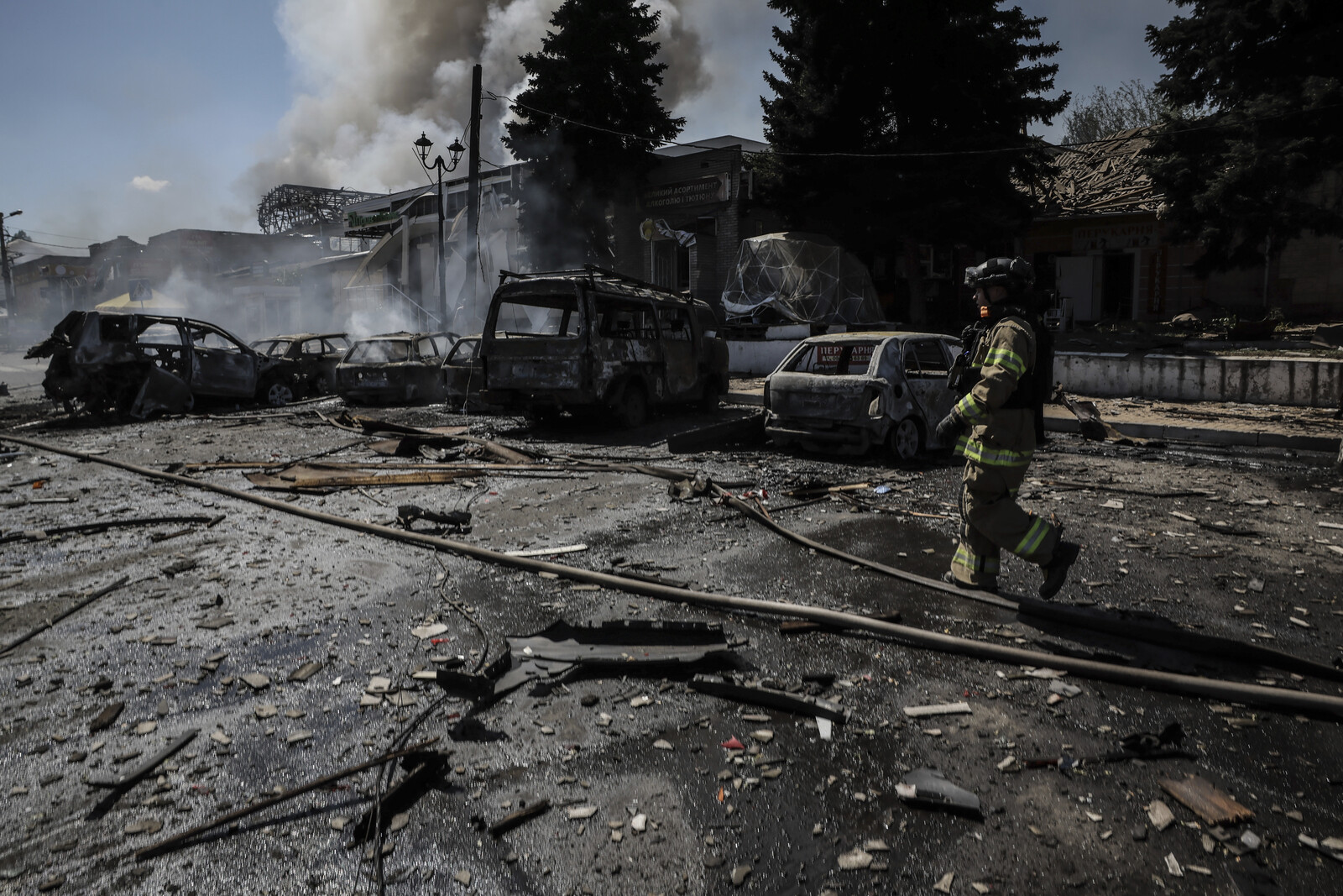 Ukraine Evacuates 19 Villages Near