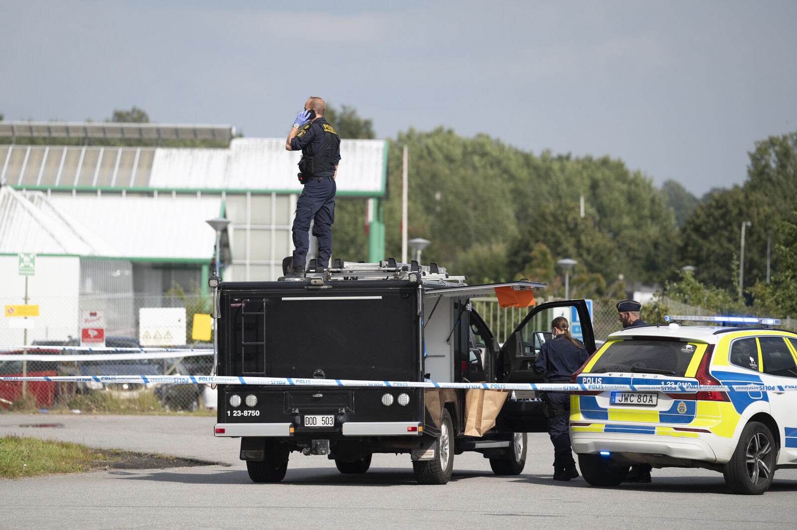 Örebro Mosque Shooting: Four Detained as Evidence Mounts