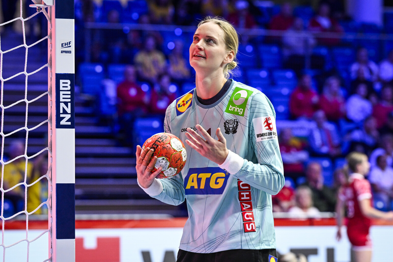 Johanna Bundsen Faces Emotional Season Start After Club Bankruptcy