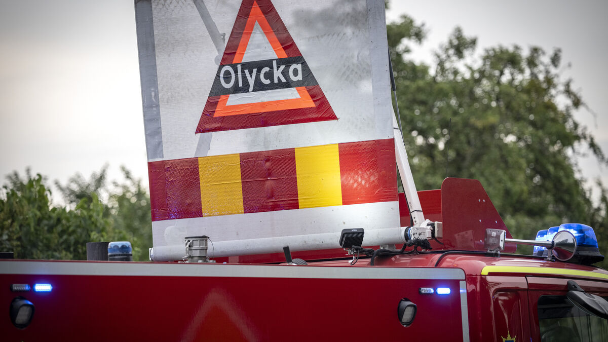 One person killed in two-car