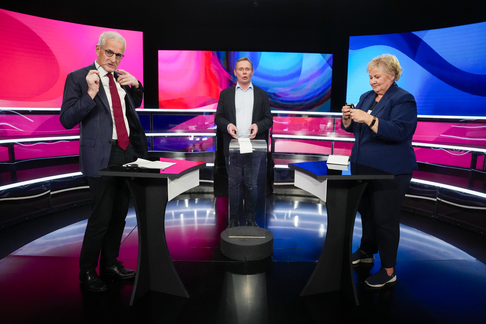 Norway Election Poll: Red-Greens Lead as Høyre Faces Historic Low