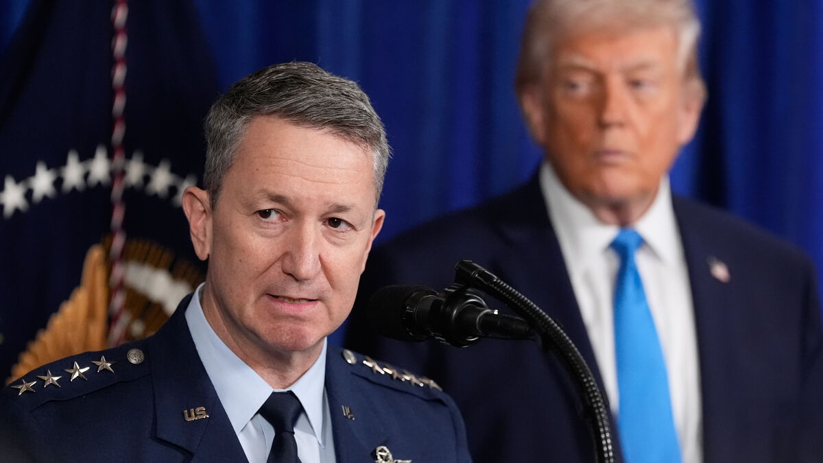 Trump denies division with Defense