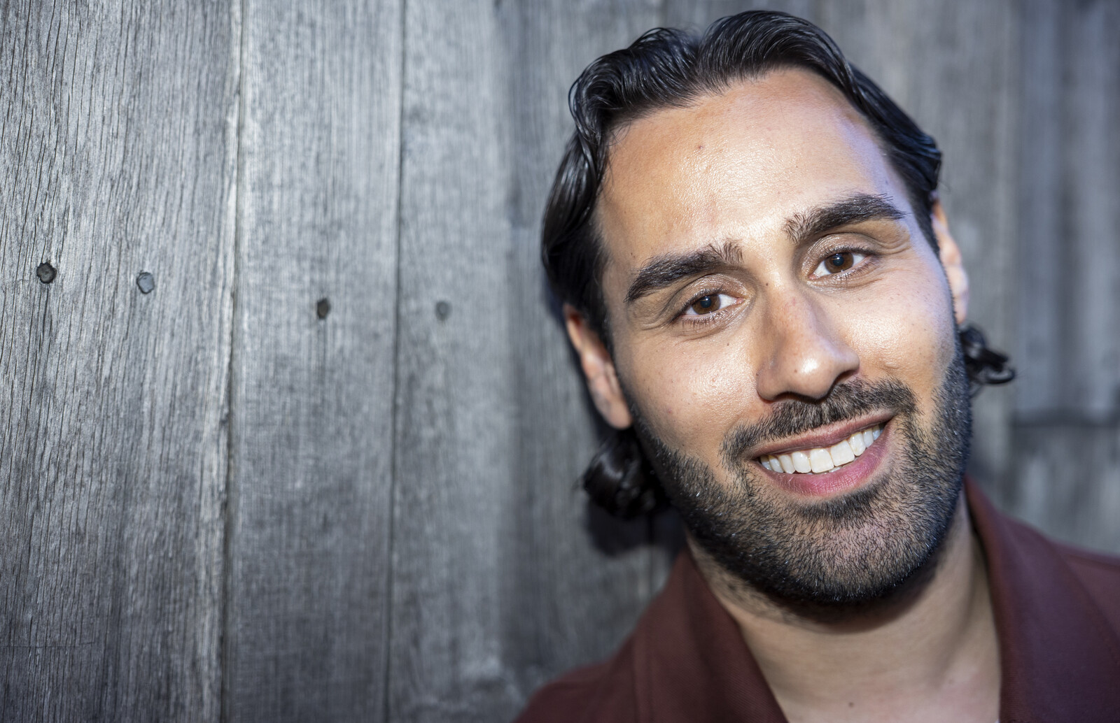 Behrouz Badreh Joins Idol as New Host with Pär Lernström