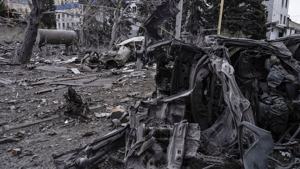 Military commander: Fighting continues in