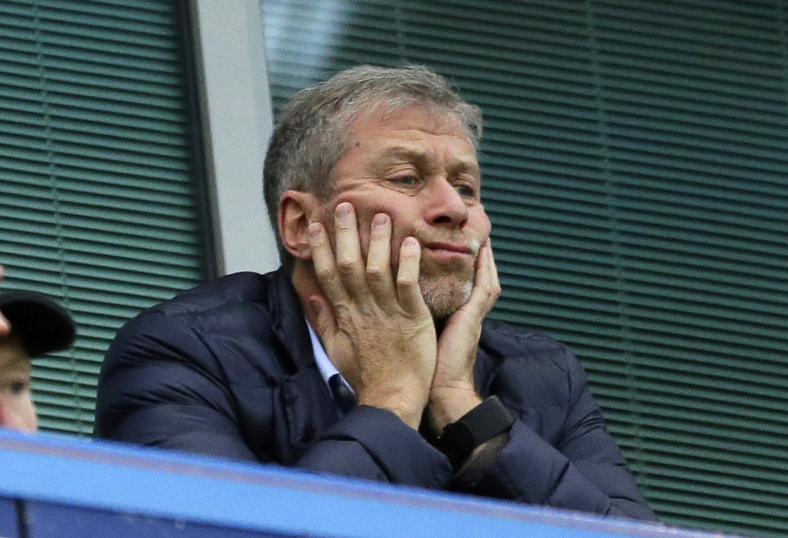 UK Government Threatens Roman Abramovich with Lawsuit Over Chelsea Sale