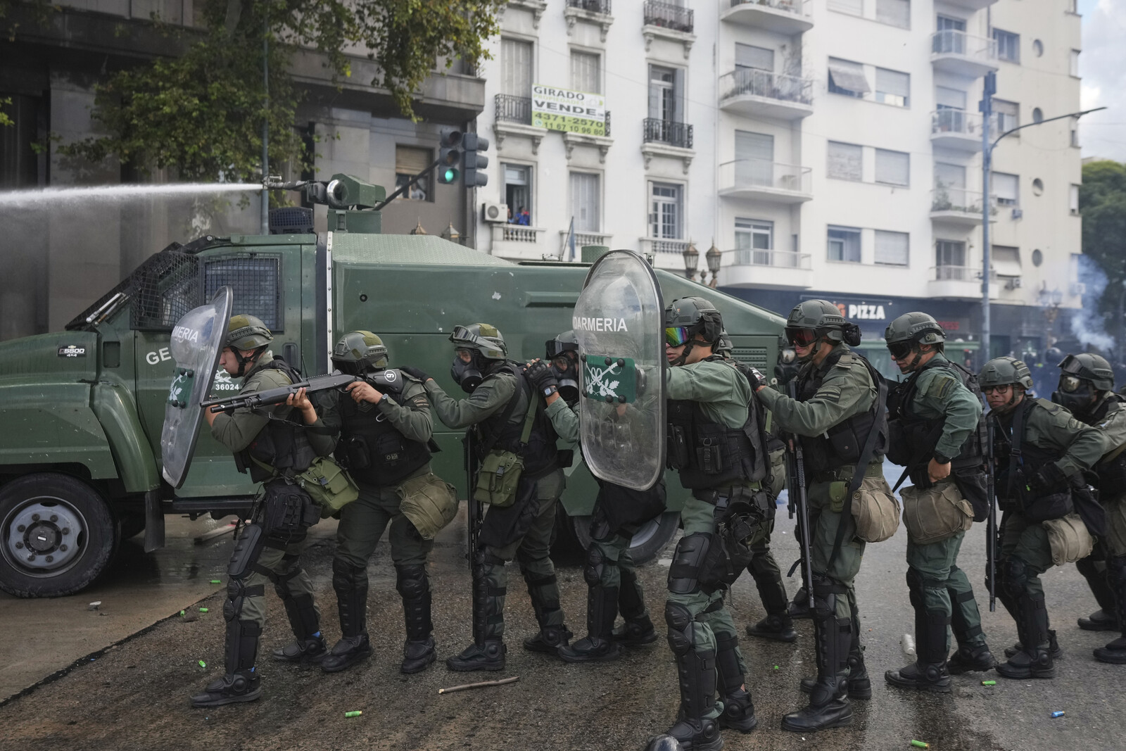 Argentina's CGT Union Calls 24-Hour Strike for April 10