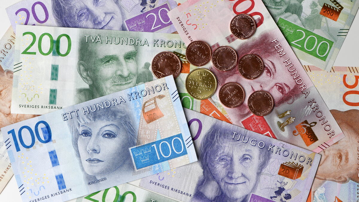 Swedish krona is worst-performing G10 currency against the dollar this year