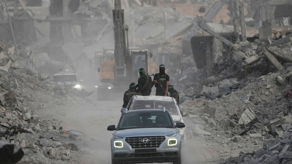 Hamas: May give up rockets