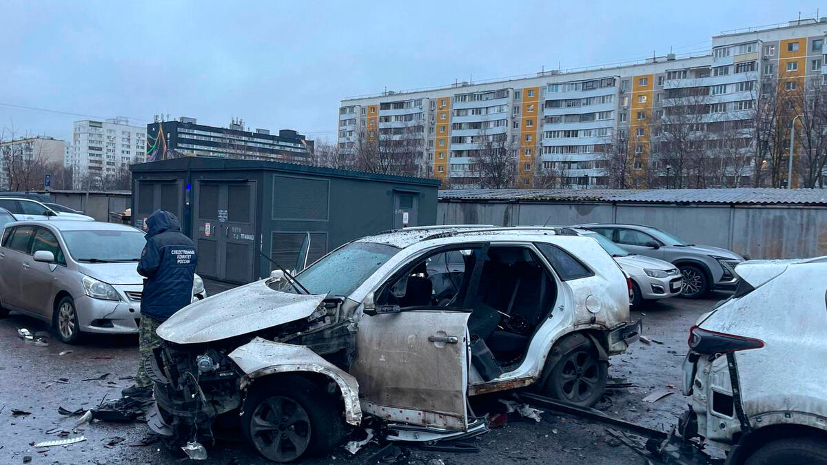 Russian general killed in car