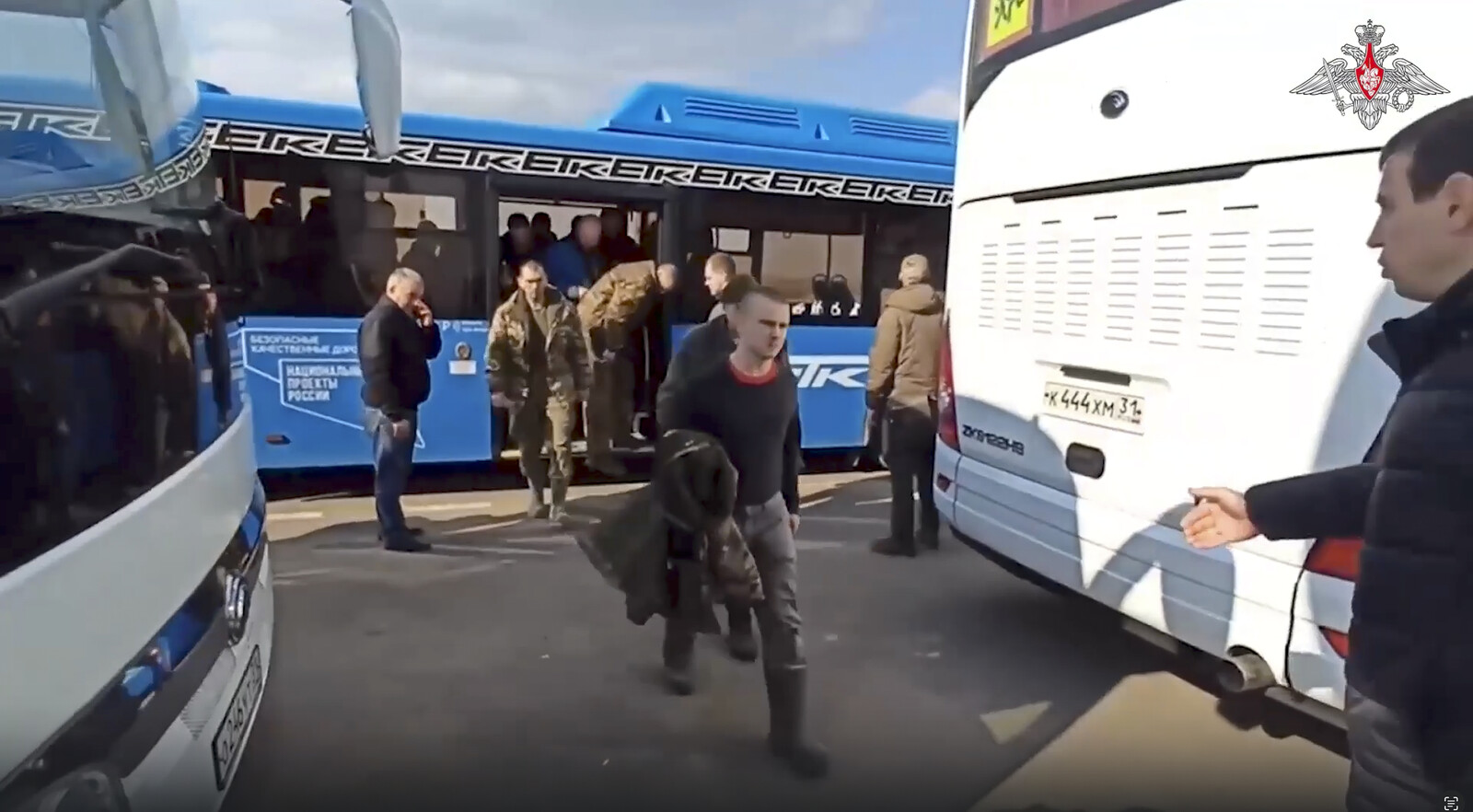 Ukraine and Russia exchange 190 prisoners of war