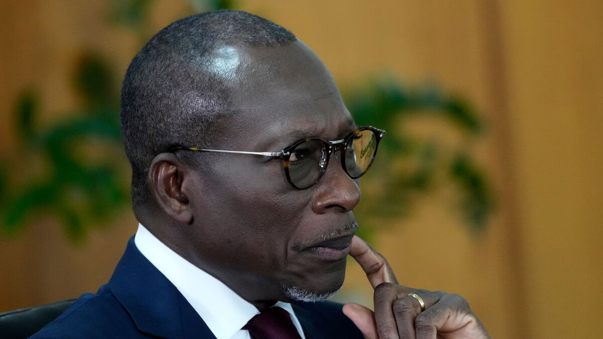 Nigerian airstrikes after coup attempt