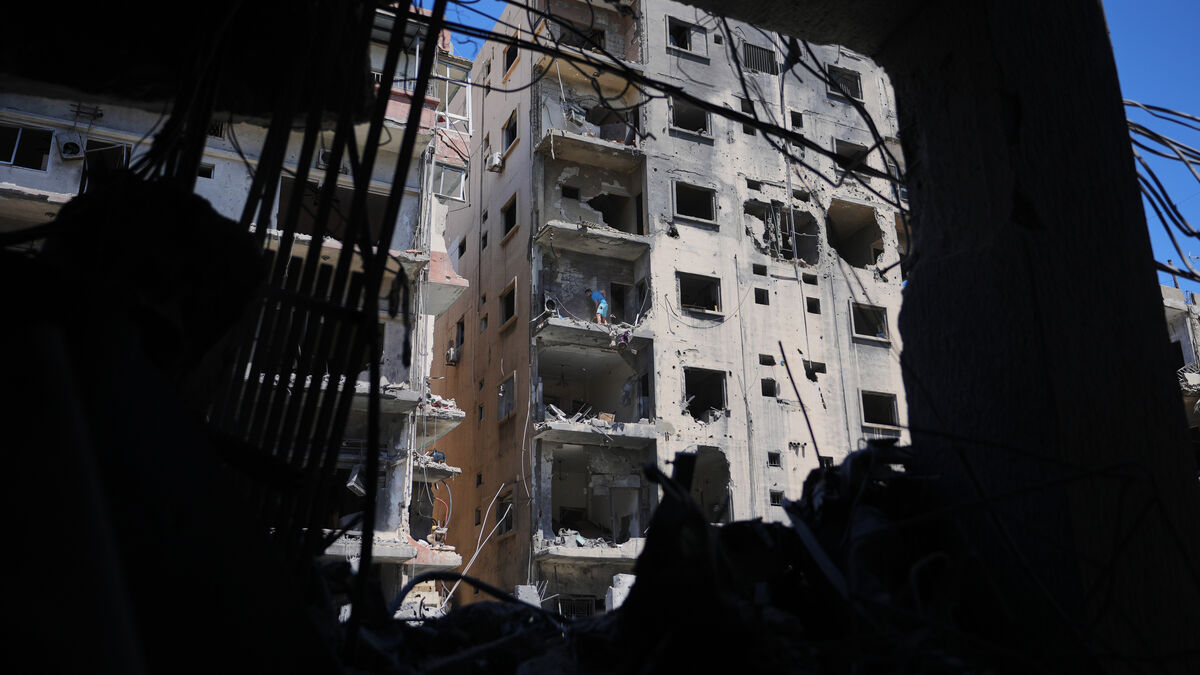 Deadly attacks in Lebanon -