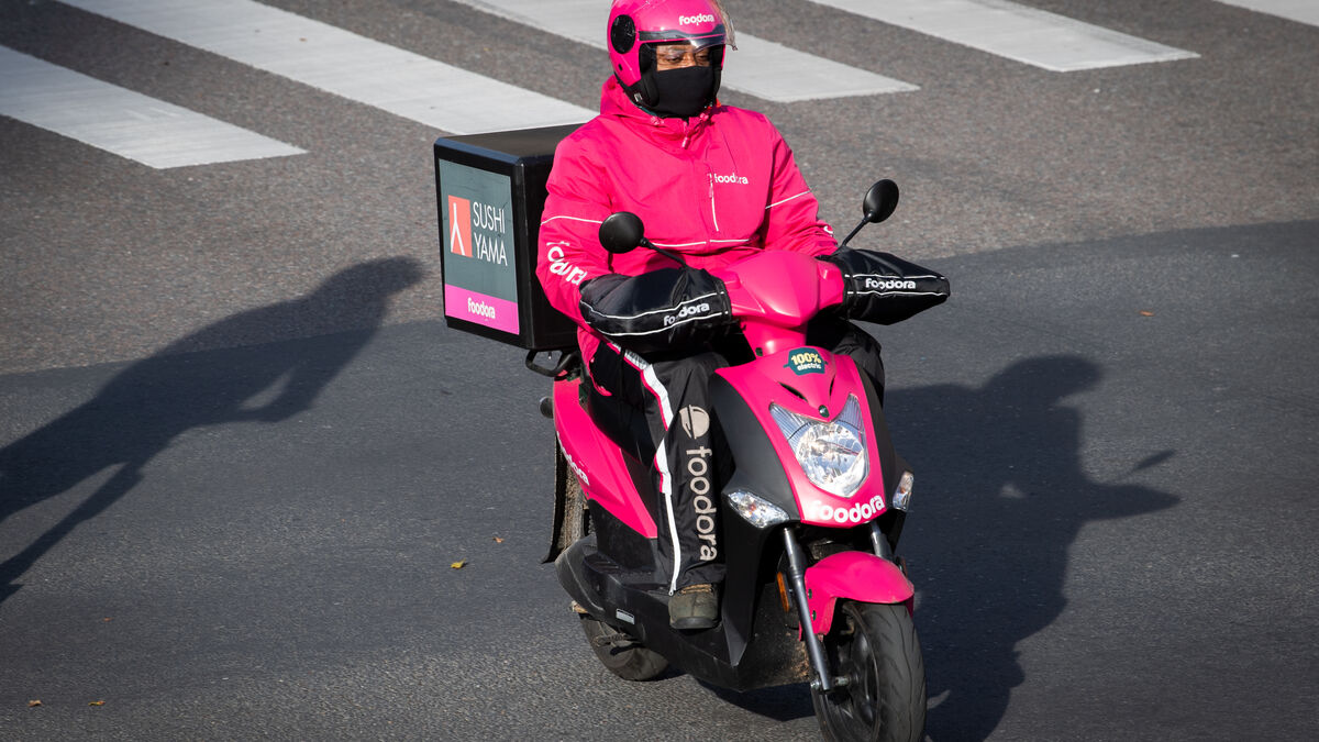 Bid for Foodora's owner - Delivery Hero stock surges after Uber bid