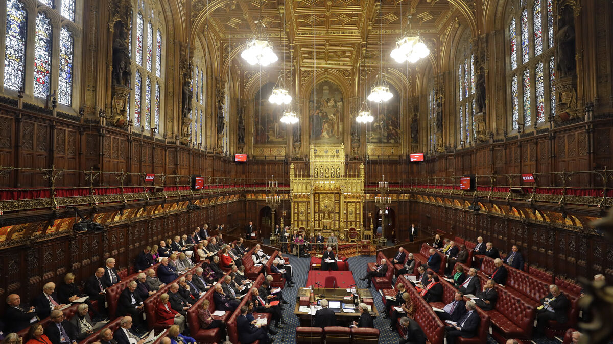 After 900 years: British hereditary lords to lose their seats