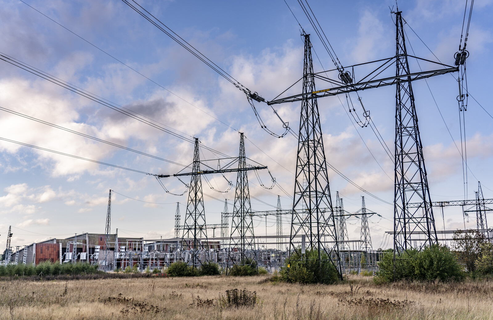 Vattenfall increases the electricity grid fee