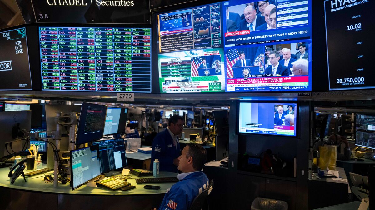 Wall Street Gains for Third