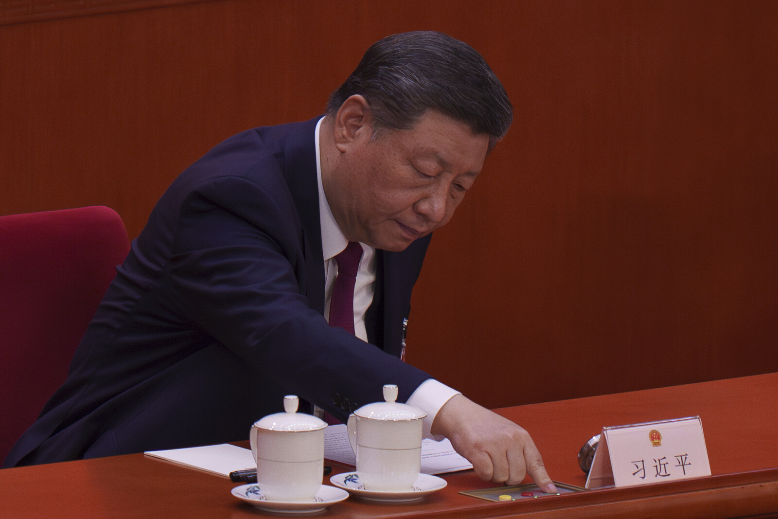 China Pledges to Counter Trump's 104 Percent Tariff Threat